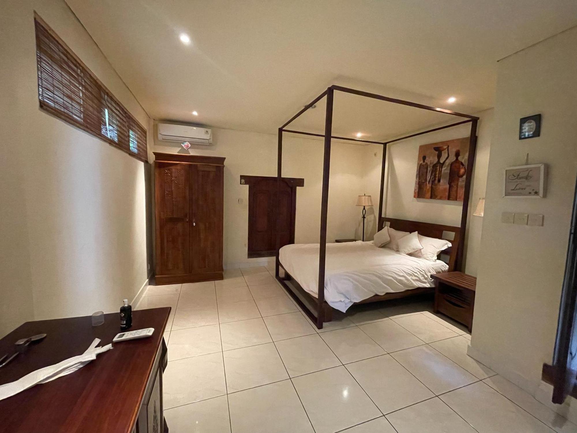 Hotel Graha Madesimon Ketewel Exterior foto