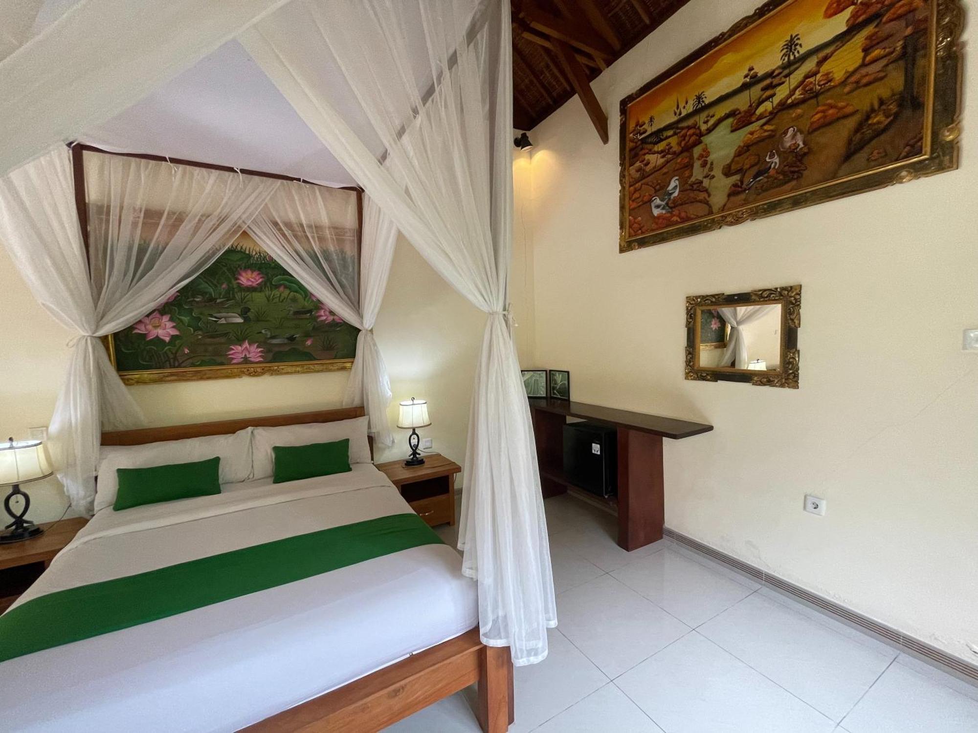 Hotel Graha Madesimon Ketewel Exterior foto