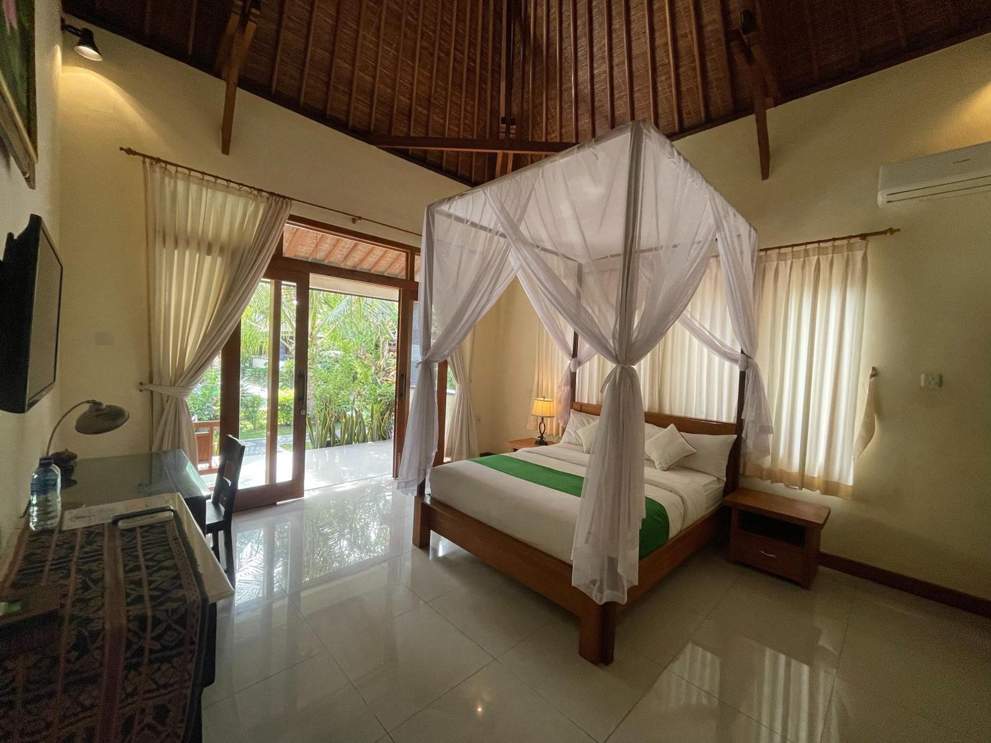 Hotel Graha Madesimon Ketewel Exterior foto