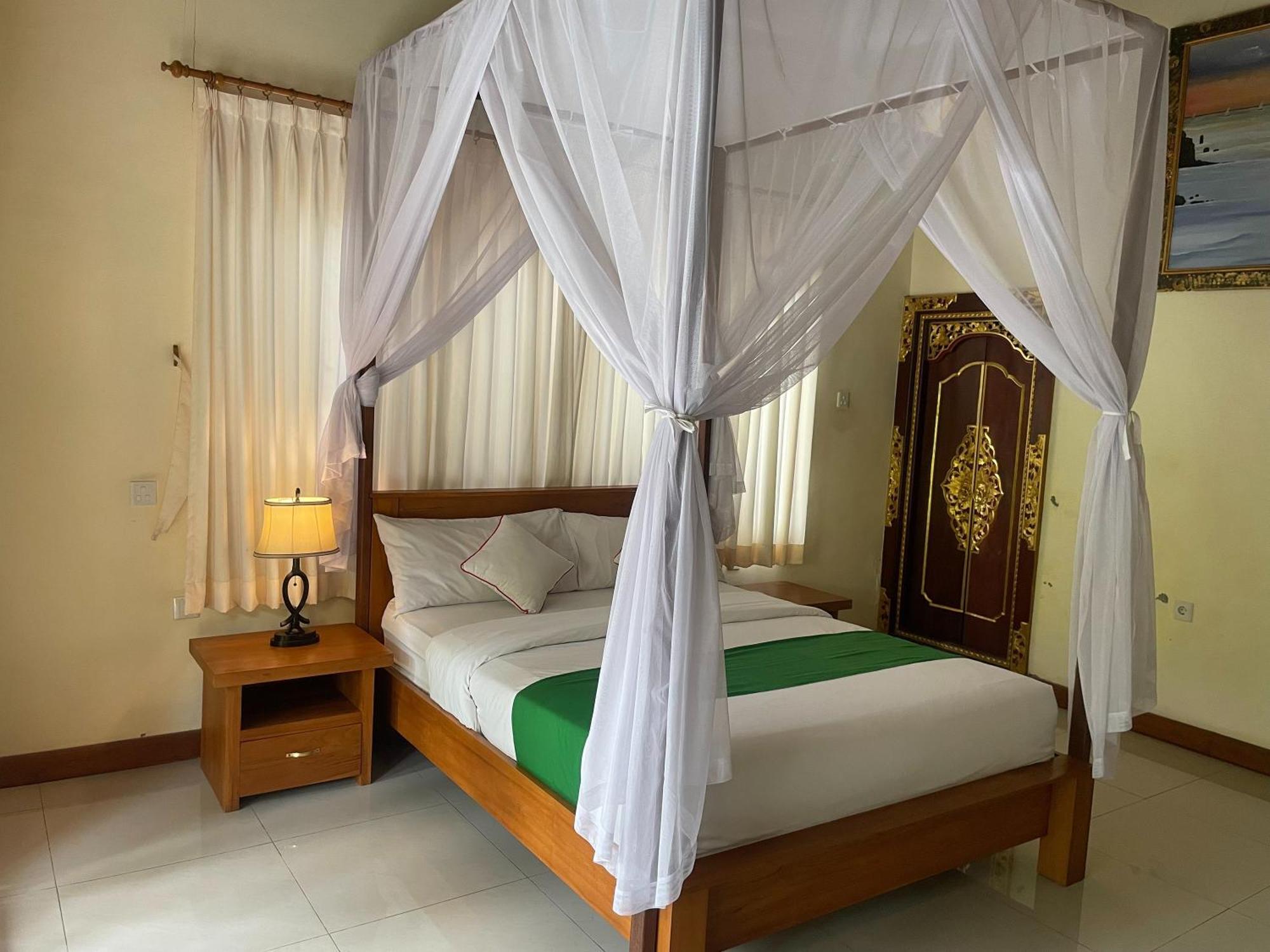 Hotel Graha Madesimon Ketewel Exterior foto