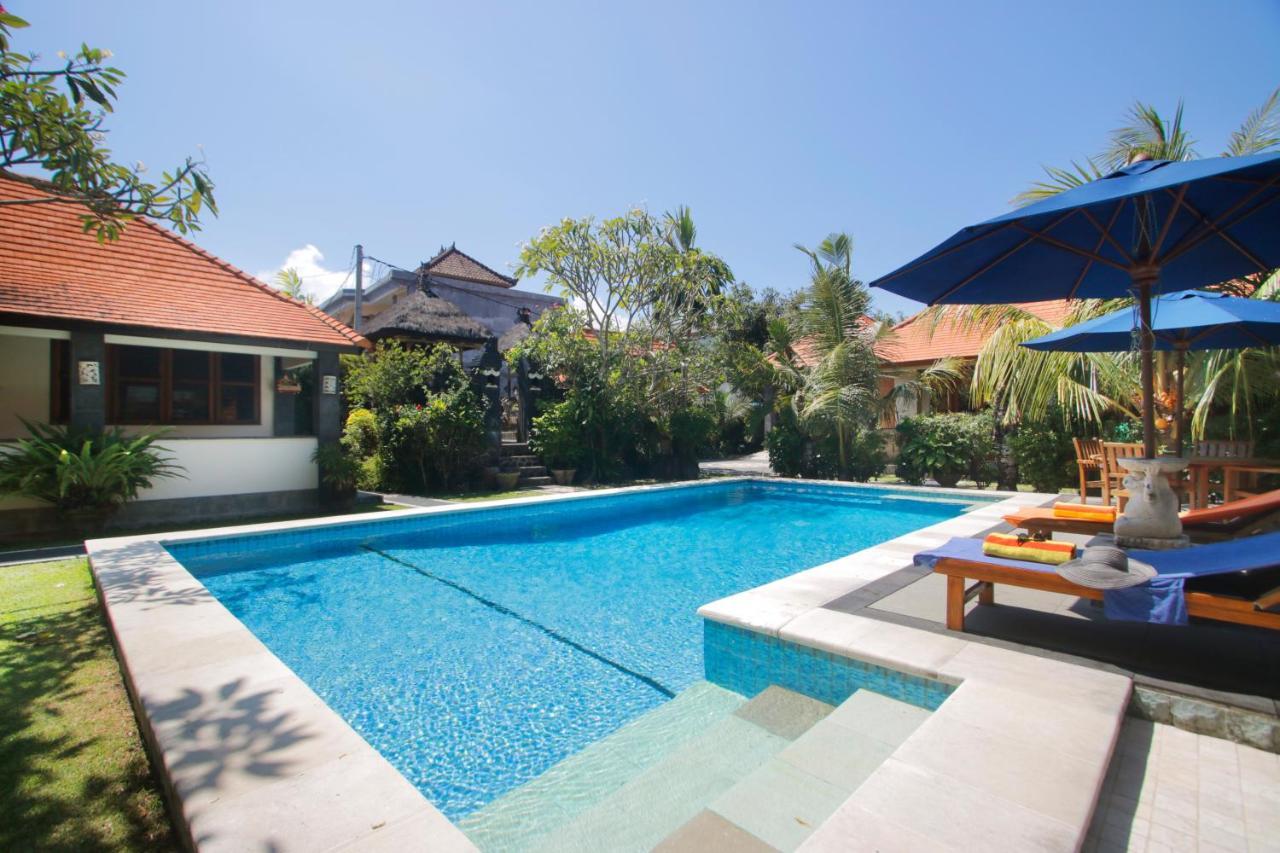 Hotel Graha Madesimon Ketewel Exterior foto